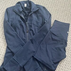 Navy Blue Lululemon Activewear Set!!!